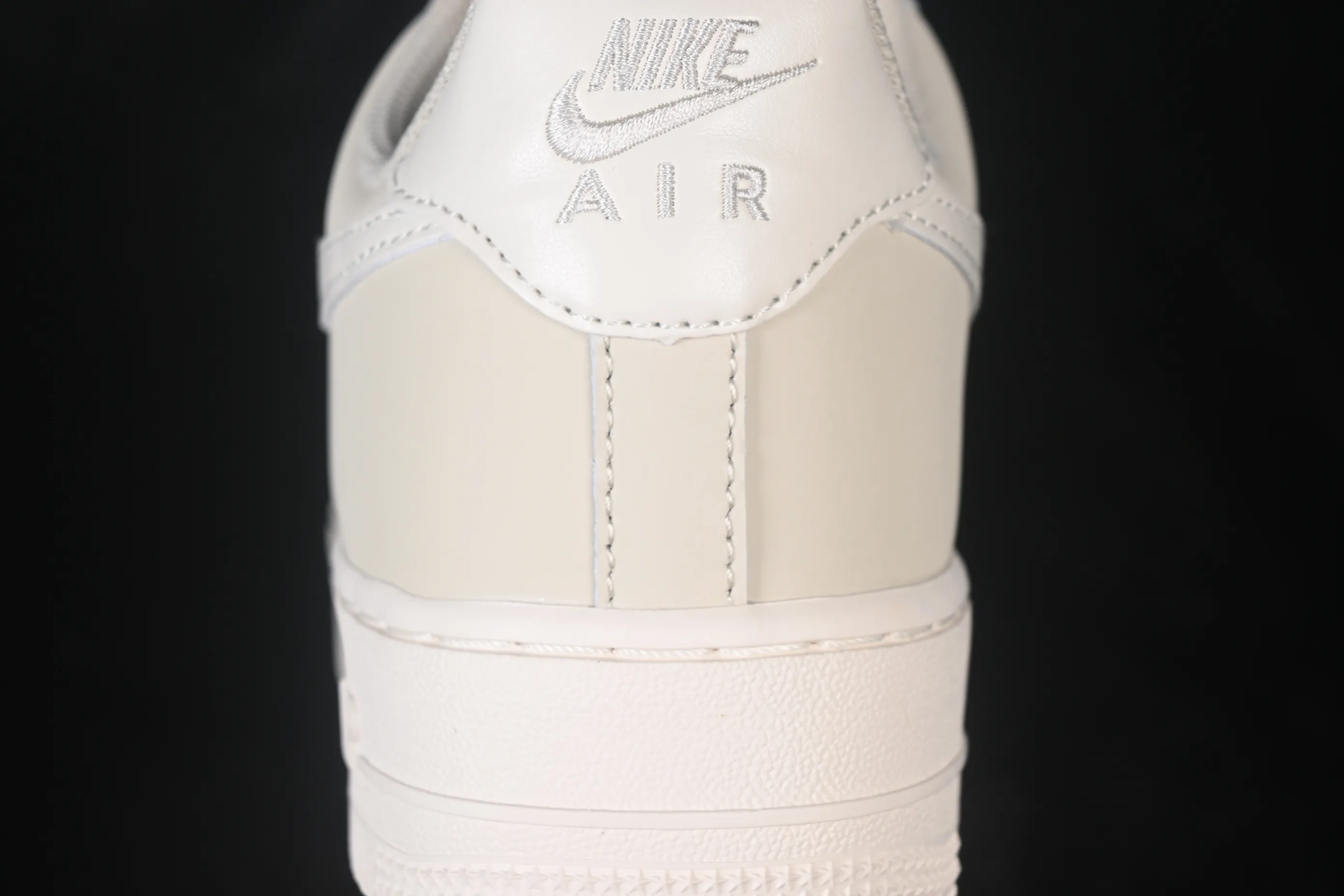 All categories Nk Air Force 1 Air Force series Nk Air Force 1 Low Air Force low-top Nike Air Force 1'07 Low Air Force 1 low-top casual sneakers IR0871-100